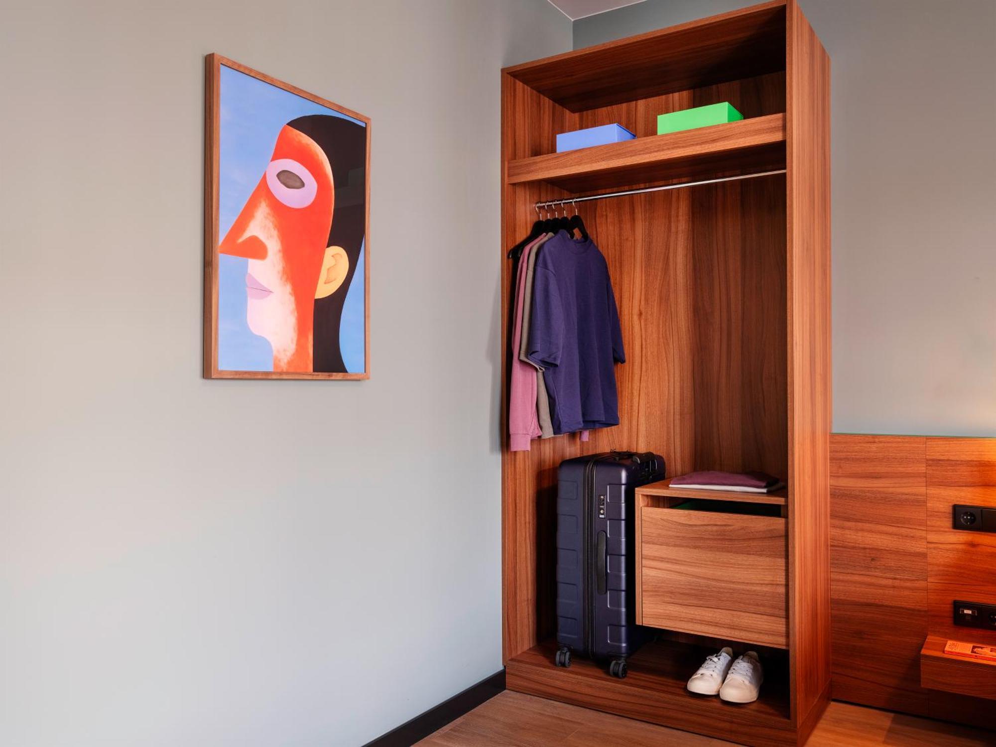 Numa Anjos Aparthotel